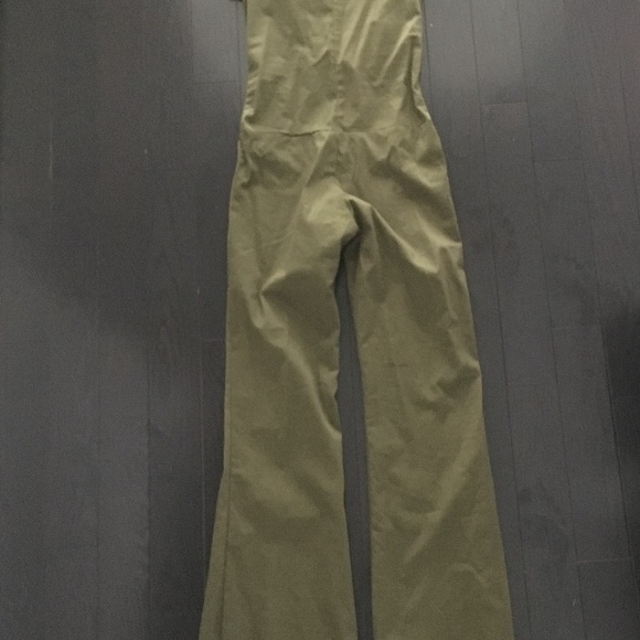 Like New custom made jumpsuit/catsuit - Picture 2 of 4